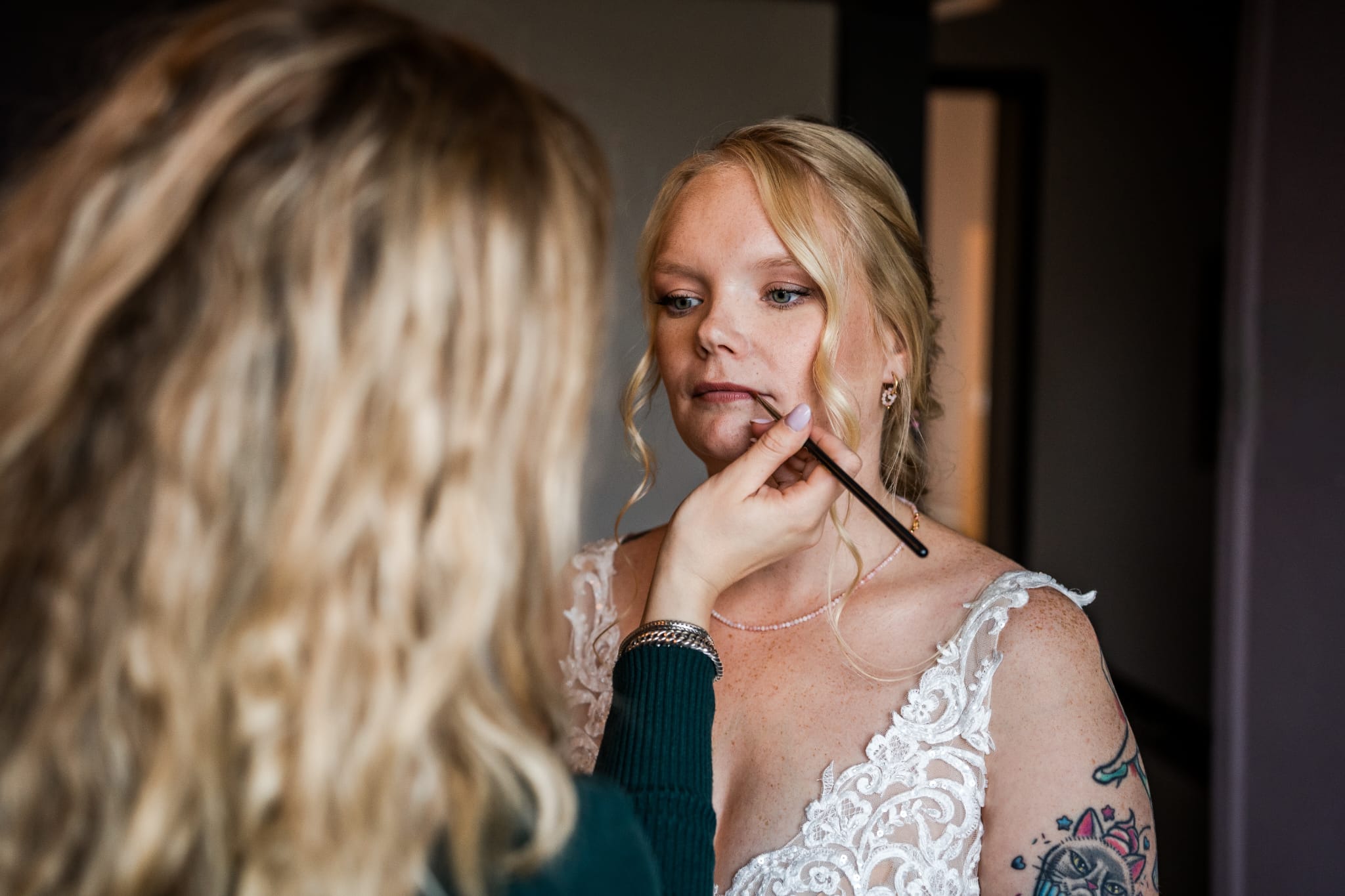 Haar van Shar - Bruidskapsels en Visagie op locatie